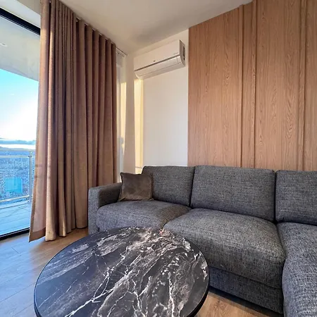 Albania Haven 7 Mine Peza Apartmán