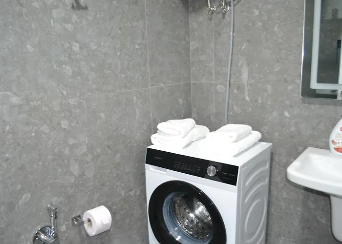 Albania Haven 7 Mine Peza *